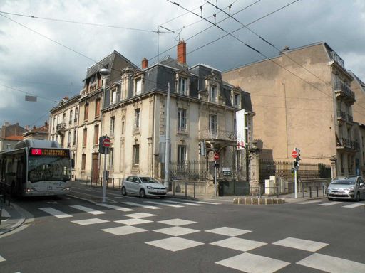  bel maison, rue J d'Arc